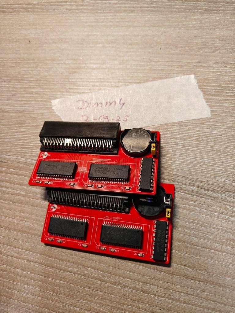 Amiga 600 - 1Mb Chip ram geheugen uitbreiding met klok